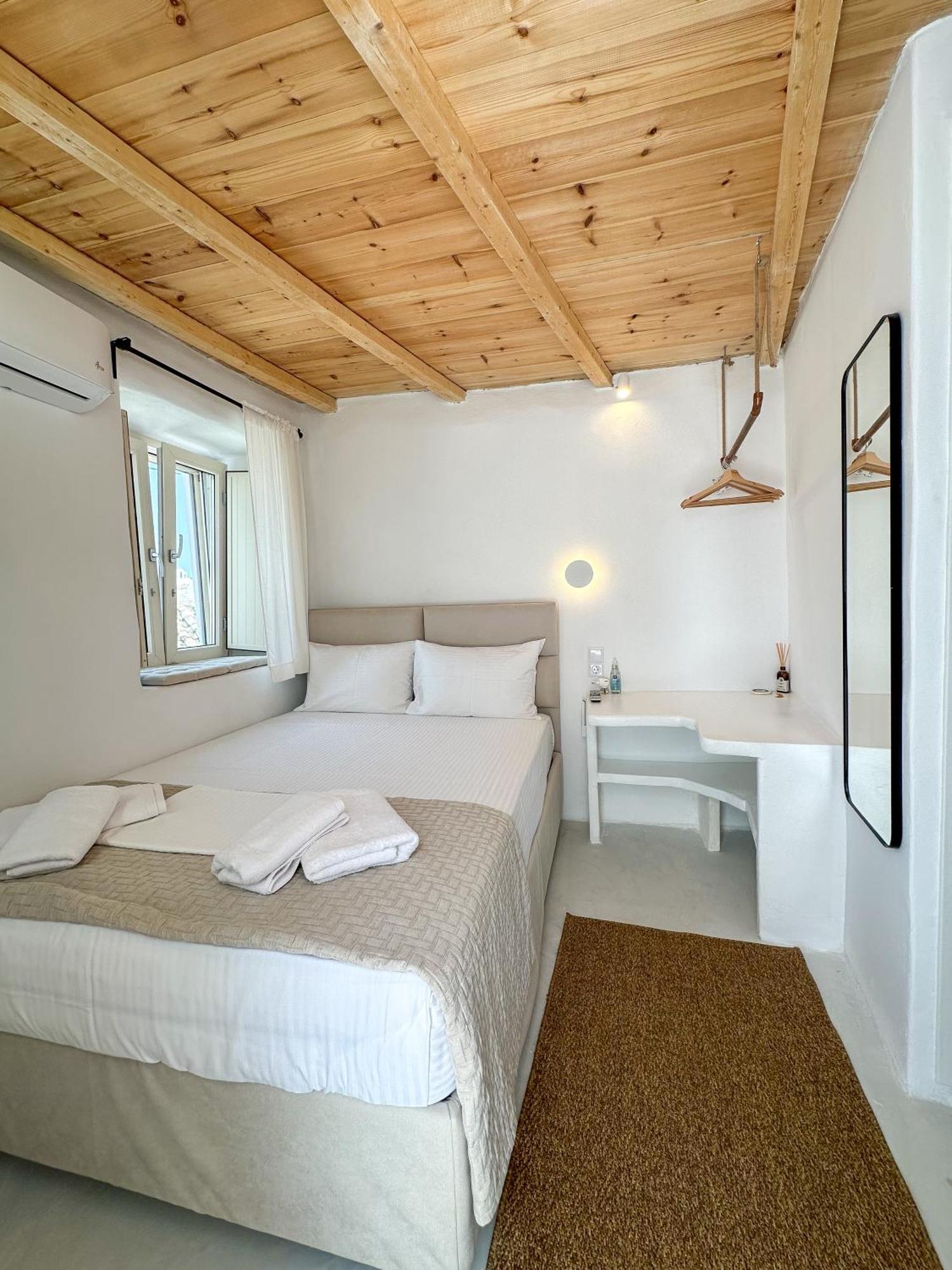 Lythi Kythnos Apartment Exterior photo